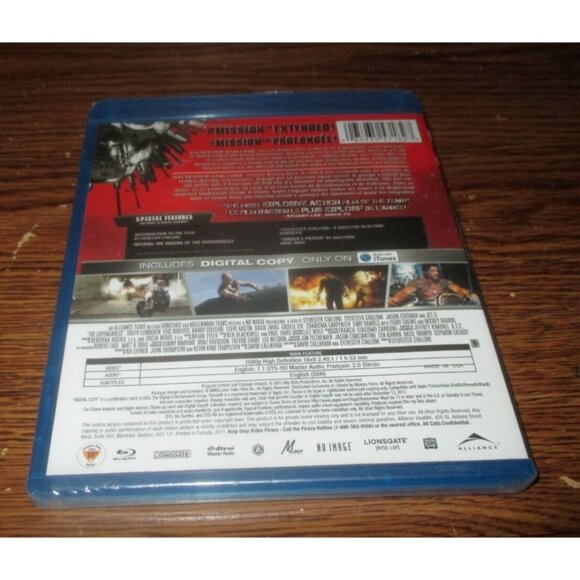 Expendables Extended Director's Cut (Blu-ray Disc, 2010, Canadian) (unopened) - Picture 2 of 3